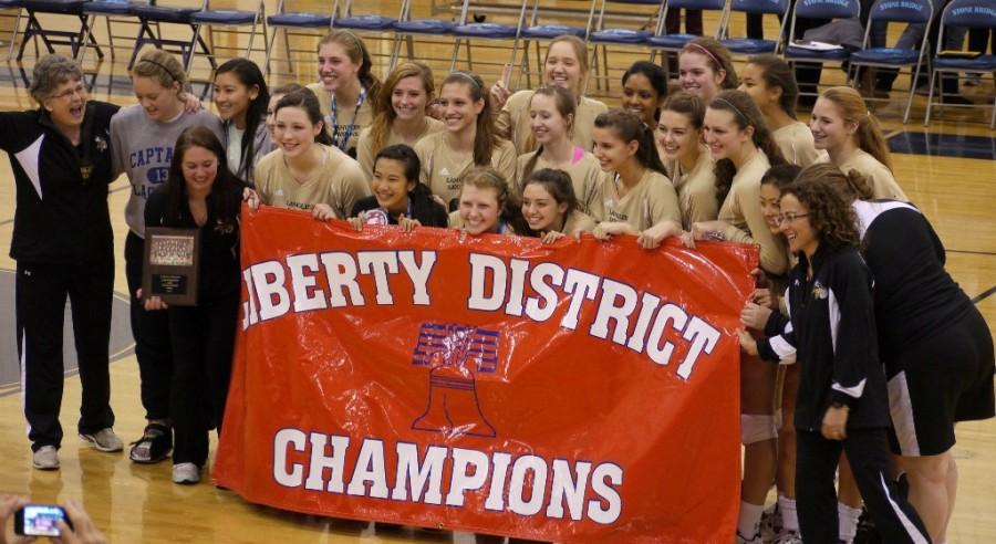 Varsity+Volleyball+defeats+Stone+Bridge