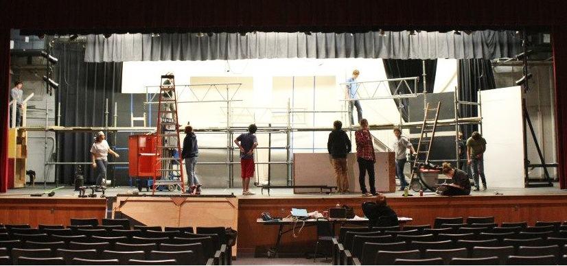 Setting the Stage: First ever theater tech class sets the scene for “Romeo and Juliet