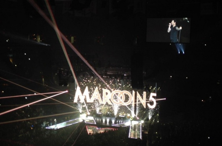 Experiencing+the+Maroon+5+Overexposed+Tour
