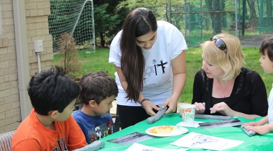 Sophomore Sara Zahir hosts One Million Bones event