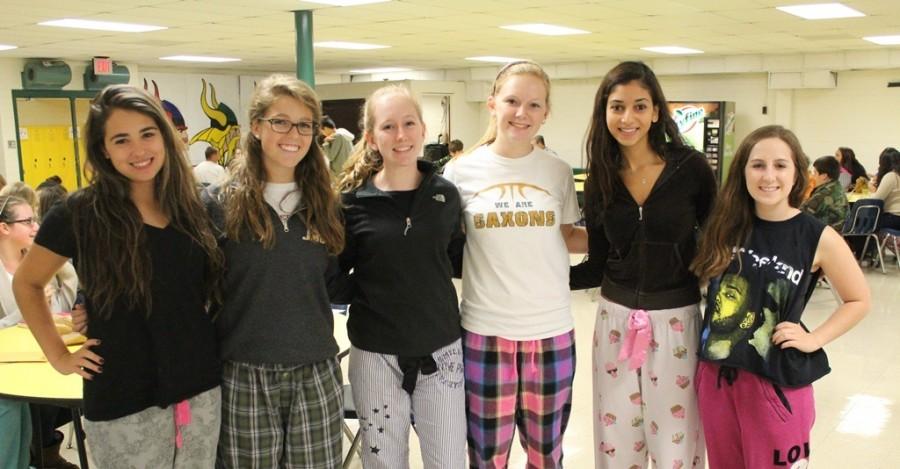 Saxons+deck+out+in+their+PJs+for+Spirit+Week