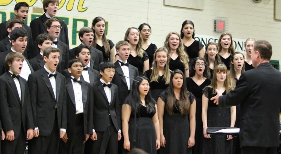Langley+Band%2C+Choir%2C+and+Orchestra+performs+at+2013+Winter+Concert