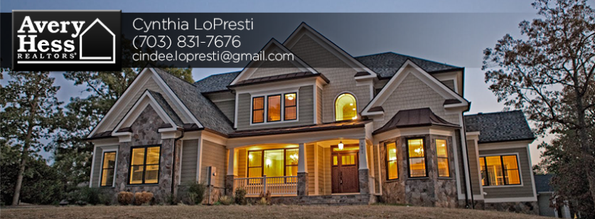 Lo+Presti+advertises+her+real+estate+business+through+Avery+Hess+to+gain+contacts.