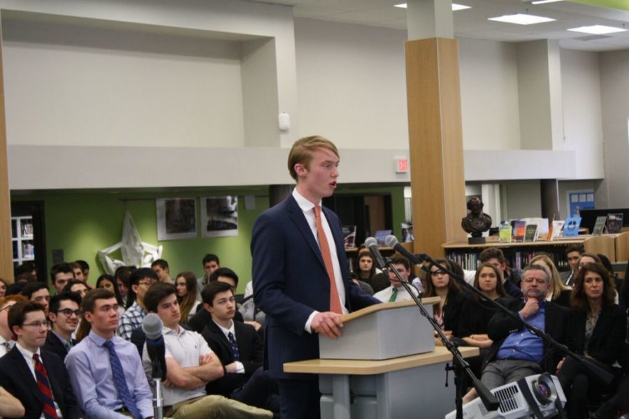 Austin Hanley delivering his oral argument